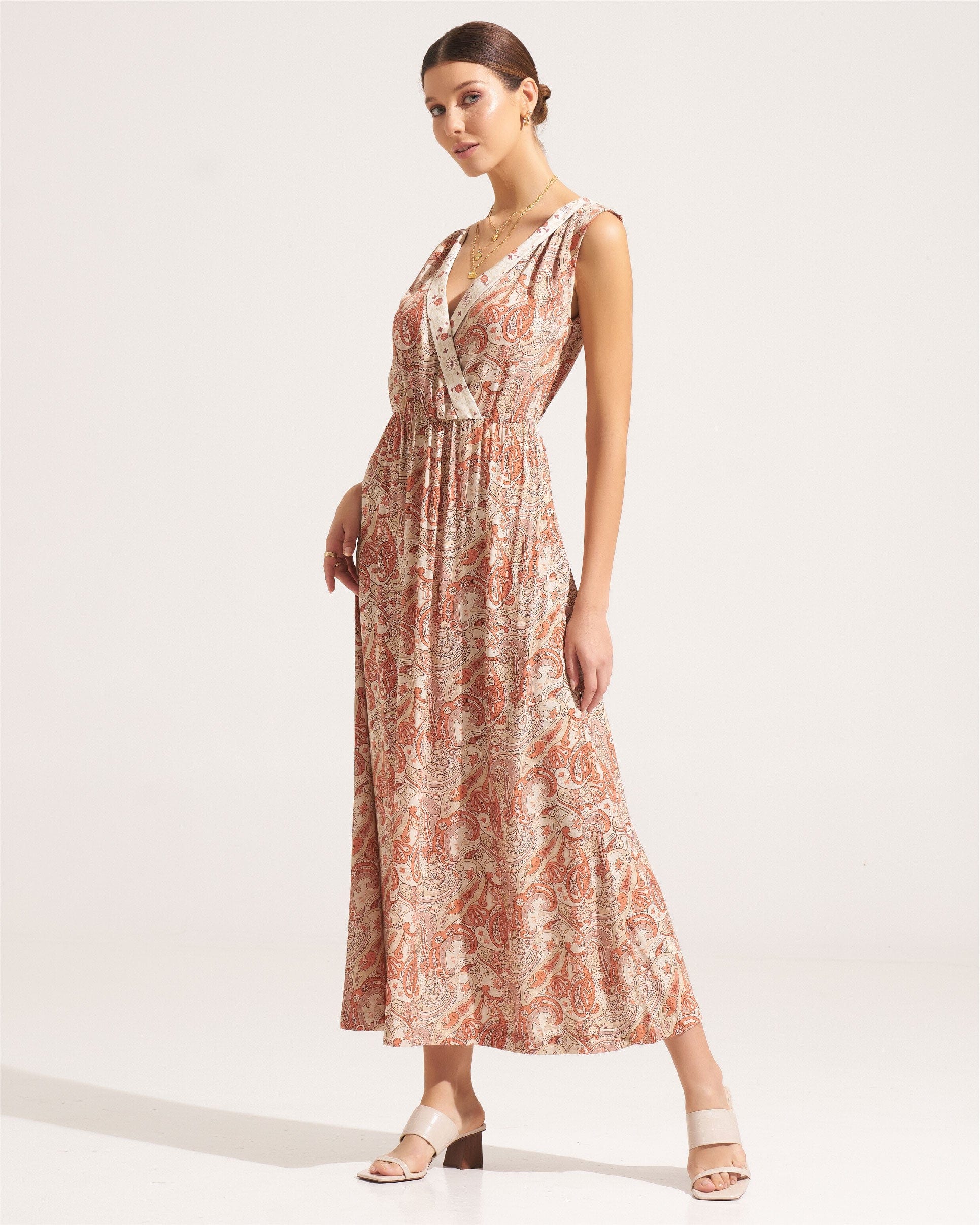 Morrato Maxi Dress Jewel Maxi Dress Daviana Pale Goldenrod